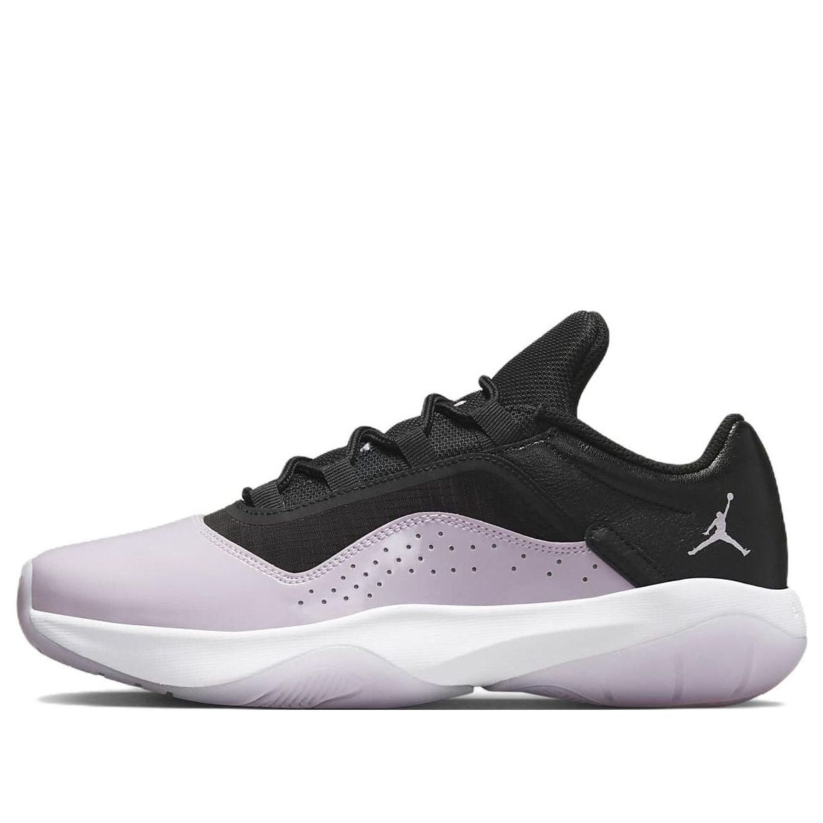 (WMNS) Air Jordan 11 CMFT Low 'Black Iced Lilac' DV2629-051 Epoch-Defining Shoes